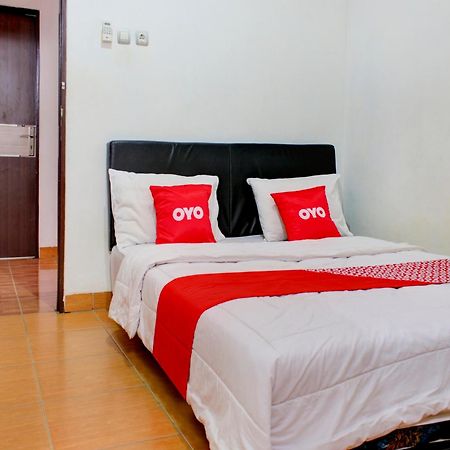Oyo 3855 Homestay Semata Wayang Syariah Banjarbaru Bagian luar foto